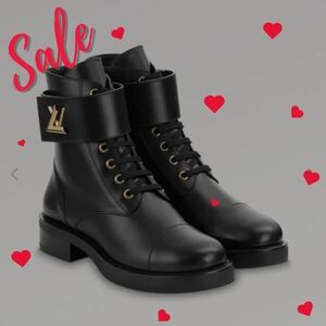 LOUIS VUITTON Leather Wonderland Ranger Boots